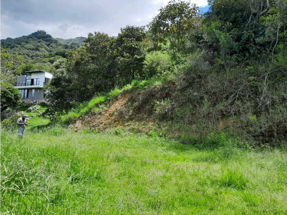 Vendo lote en barbosa 2000m2 con hermosa vista. — foto 3