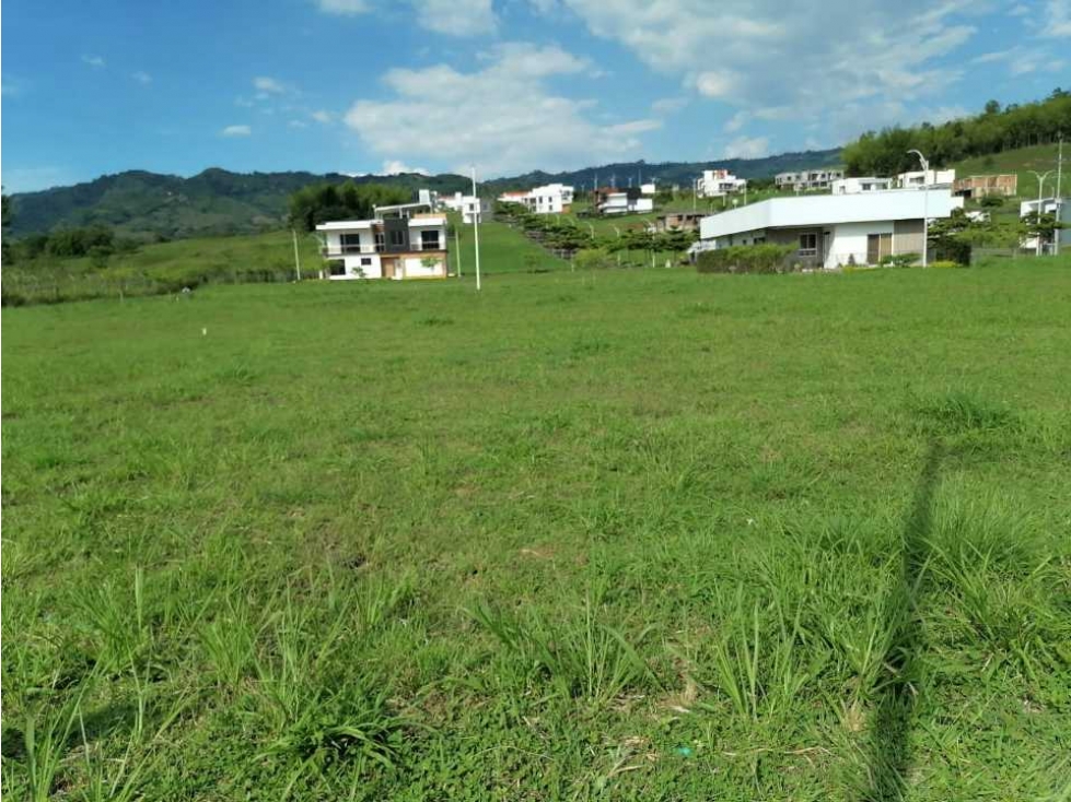 Vendo lote en Condominio Brisamar Viterbo - 3