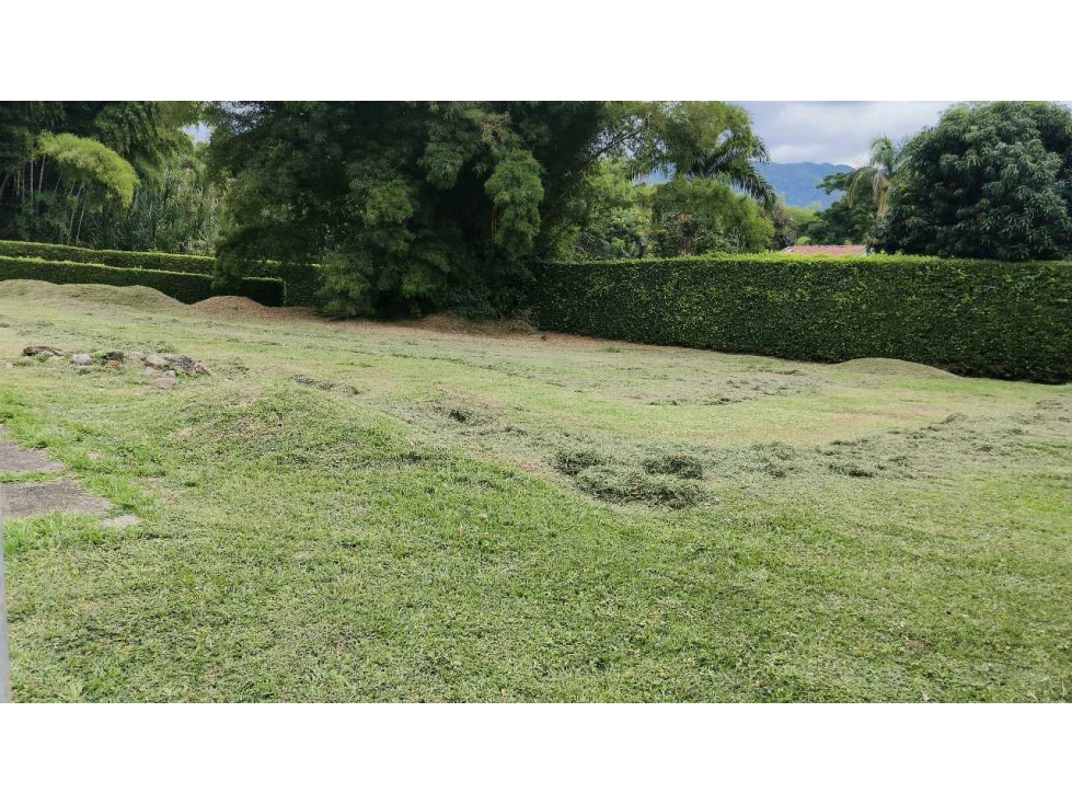 Vendo lote en jamundi umidad cerrada valle verde