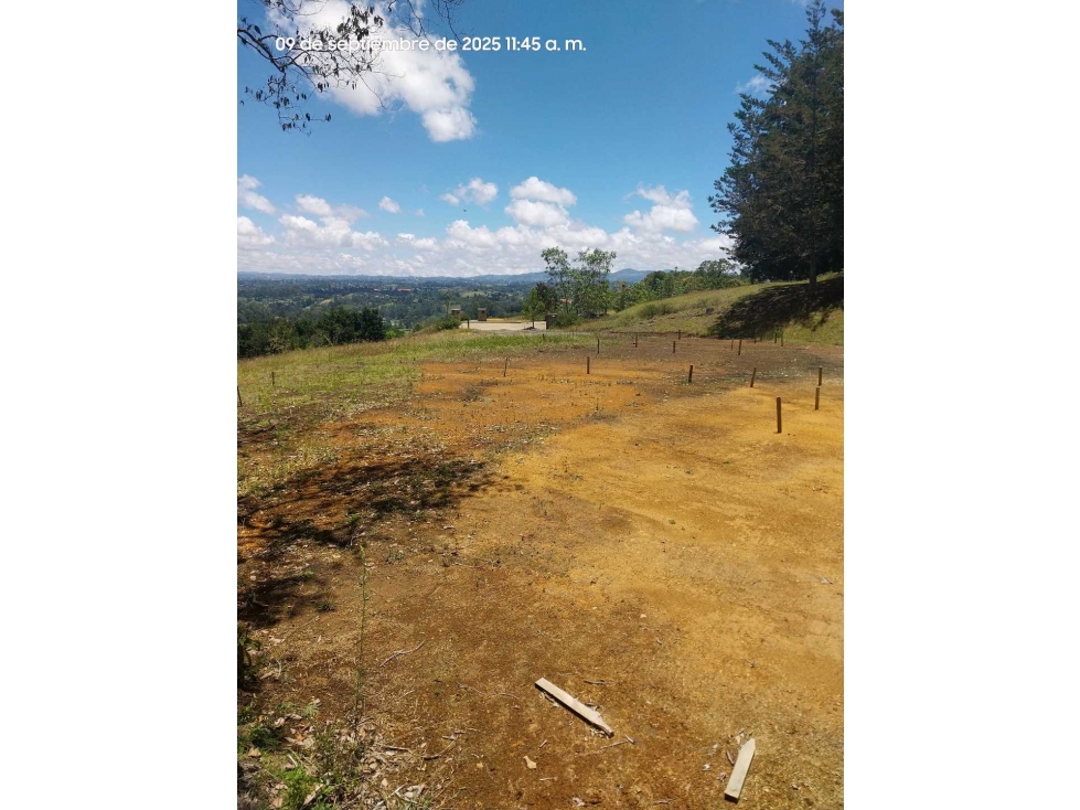 VENDO LOTE EN PARCELACION- LLANOGRANDE