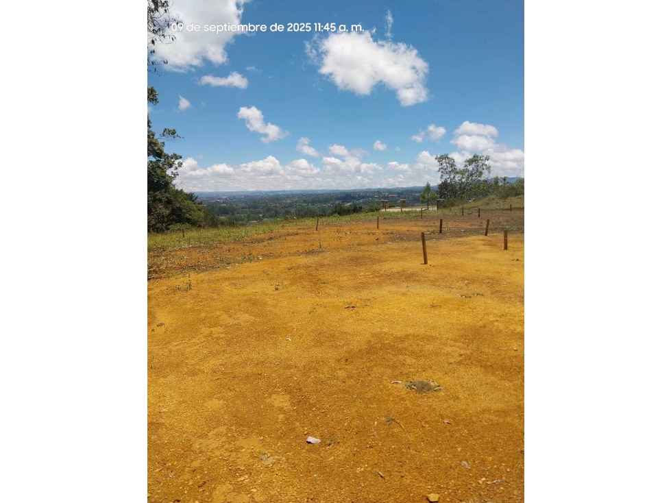 VENDO LOTE EN PARCELACION- LLANOGRANDE — foto 2