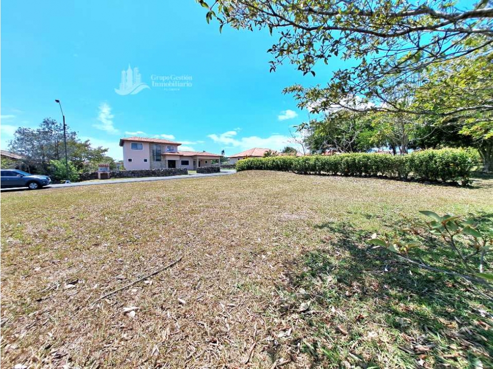 VENDO LOTE EN RESIDENCIAL CON GARITA DE SEGURIDAD — foto 5