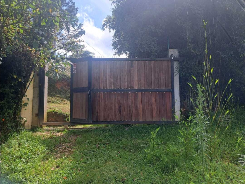 VENDO LOTE EN RIONEGRO ANTIOQUIA