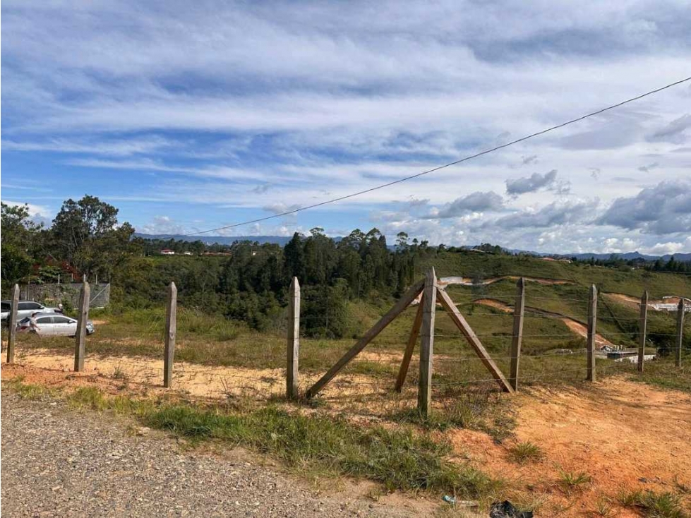¡VENDO! Lote en Rionegro, Vereda Mampuesto, Â¡excelente ubicaciÃ³n! — foto 2