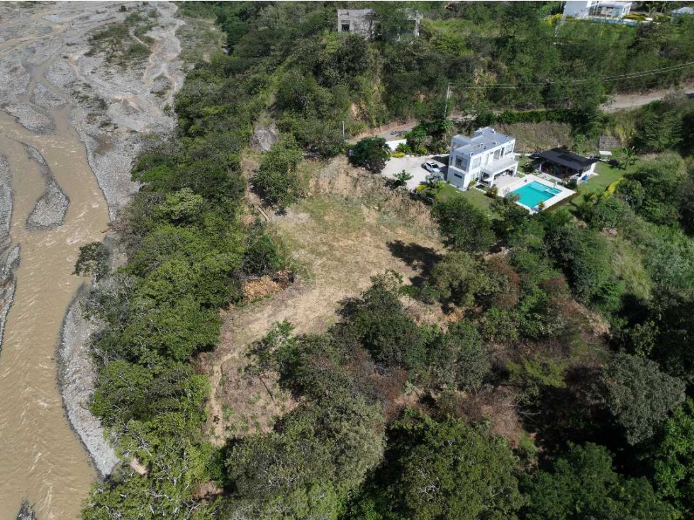 VENDO LOTE EN SOPETRAN ESQUINERO CON VISTAS — foto 2