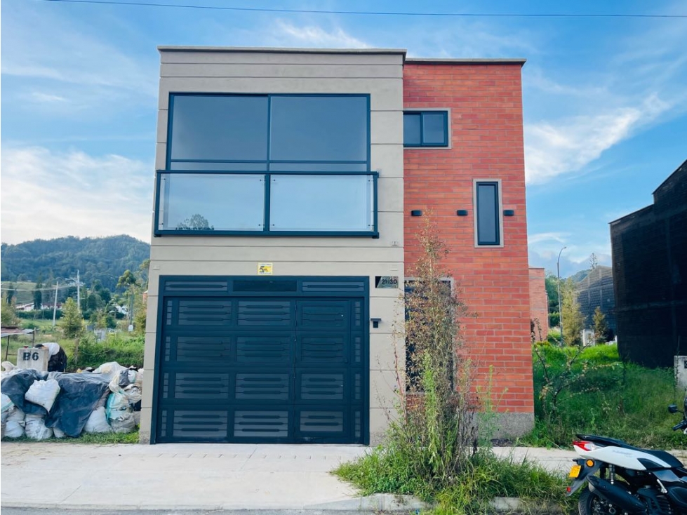 VENDO LOTE EN URBANIZACIÓN ABIERTA EN LA CEJA-SECTOR LA CLÍNICA