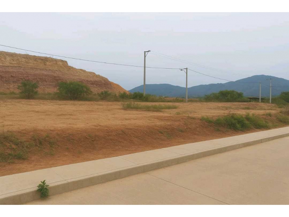VENDO LOTE EN VIENTOS DE LLANADAS/GIRON - 1