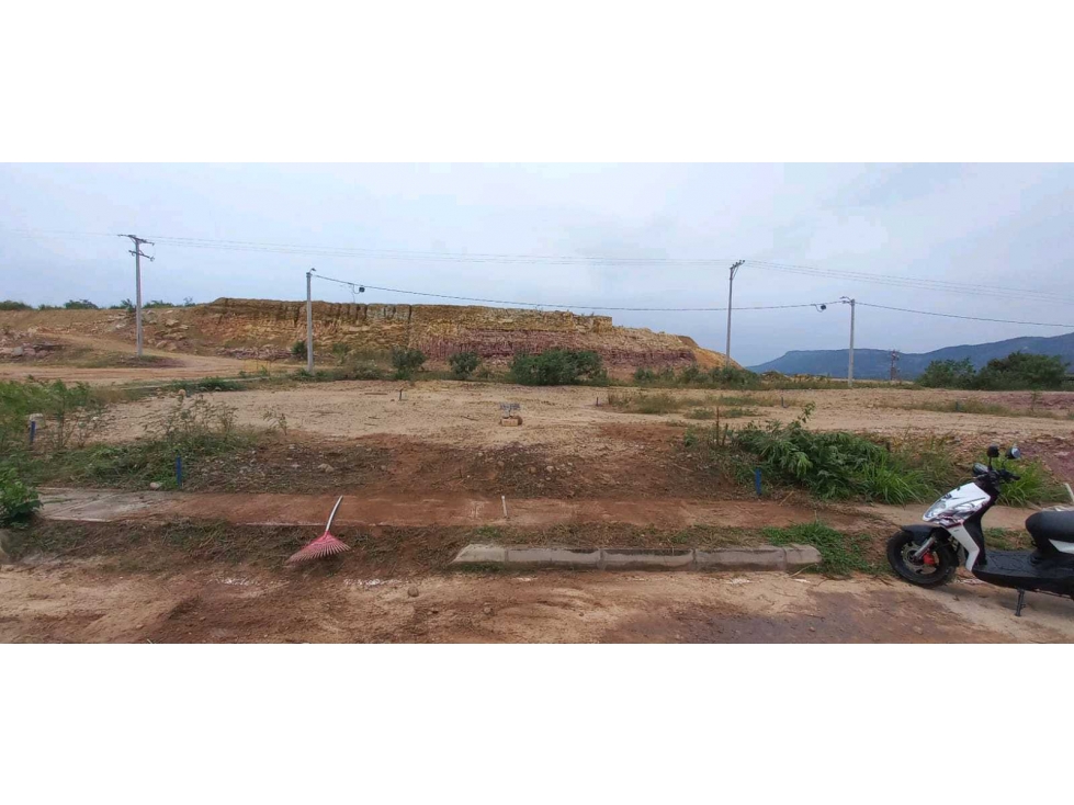 VENDO LOTE EN VIENTOS DE LLANADAS/GIRON - 5