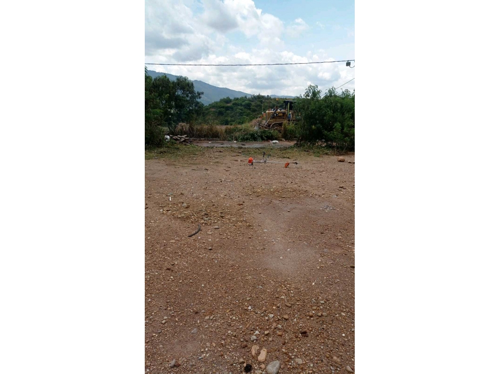 VENDO LOTE EN VIENTOS DE LLANADAS/GIRON - 6