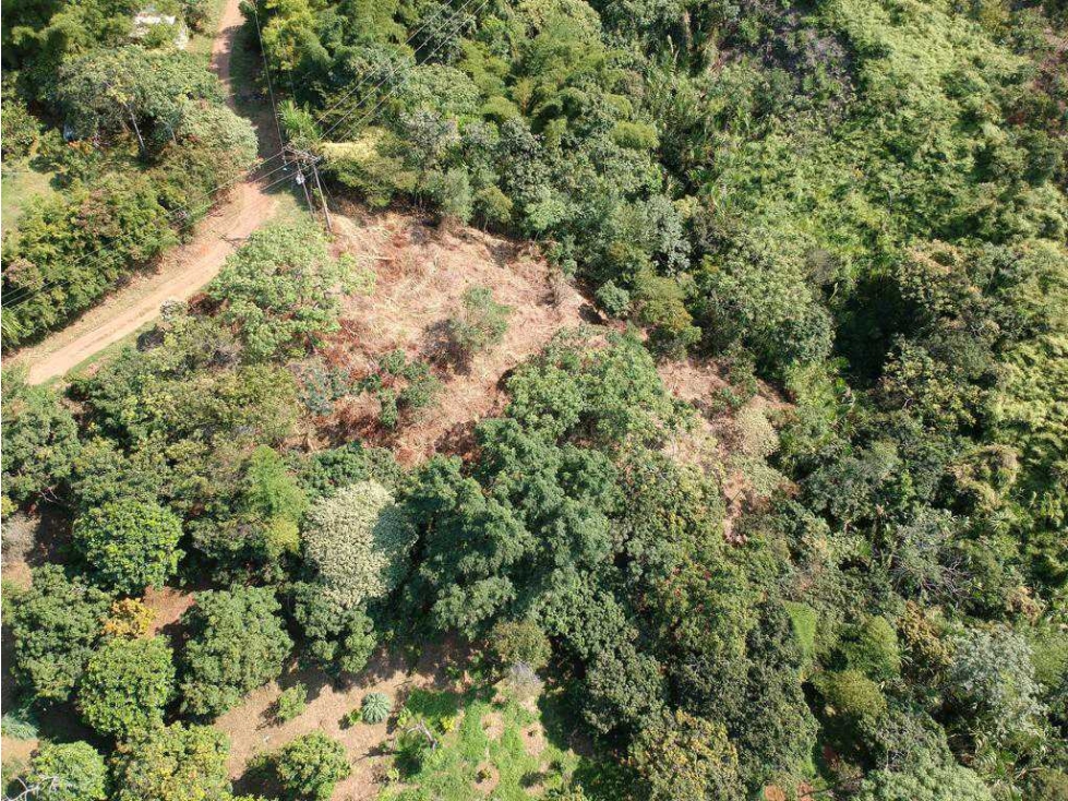 Vendo lote sur de cali la reforma 3200 m2 con matricula inmobiliaria — foto 2