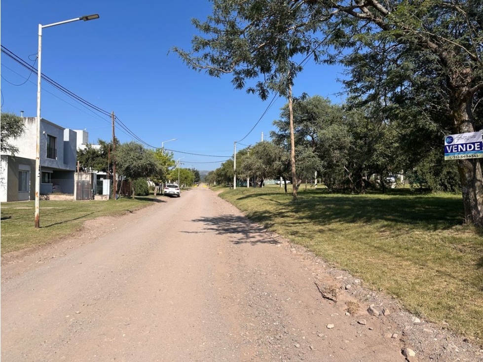 Vendo lote terreno en Villa Catalina barrio con seguridad - 4