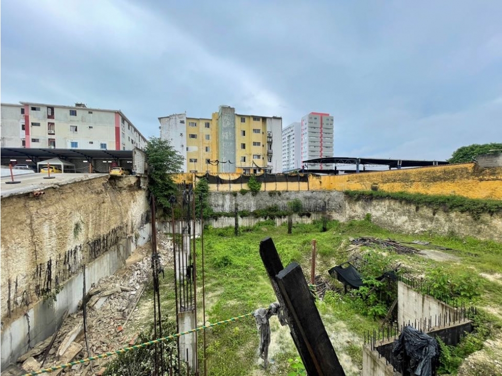 Vendo LOTE urbano/comercial/residencial en Barranquilla