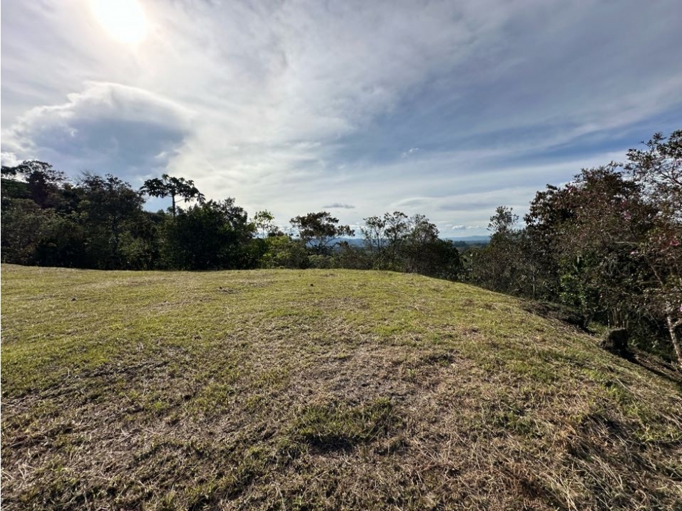 VENDO LOTE VÍA SAN ANTONIO LA CEJA, UNIDAD CERRADA, SÚPER VISTA — foto 2
