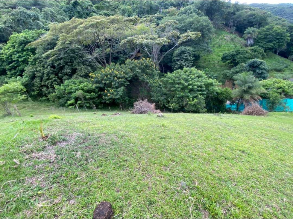 VENDO Lote Via San Jeronimo - Med. Sector Llanos de San Juan - 3