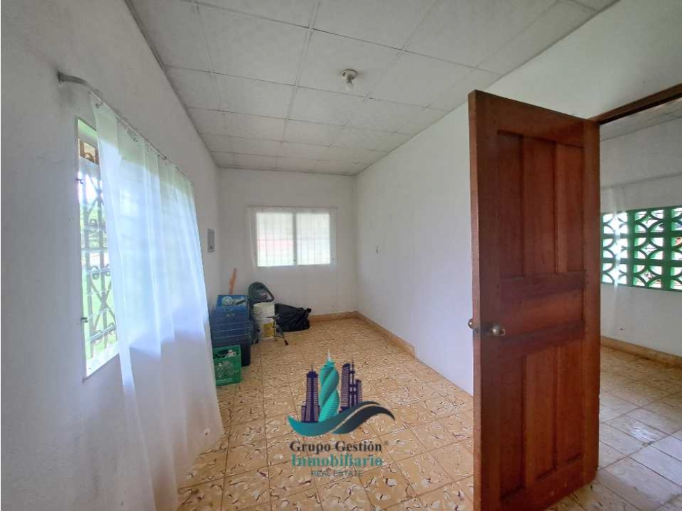 VENDO LOTE/CASA DE 938M2 TITULADO CON SALIDA AL MAR - 5