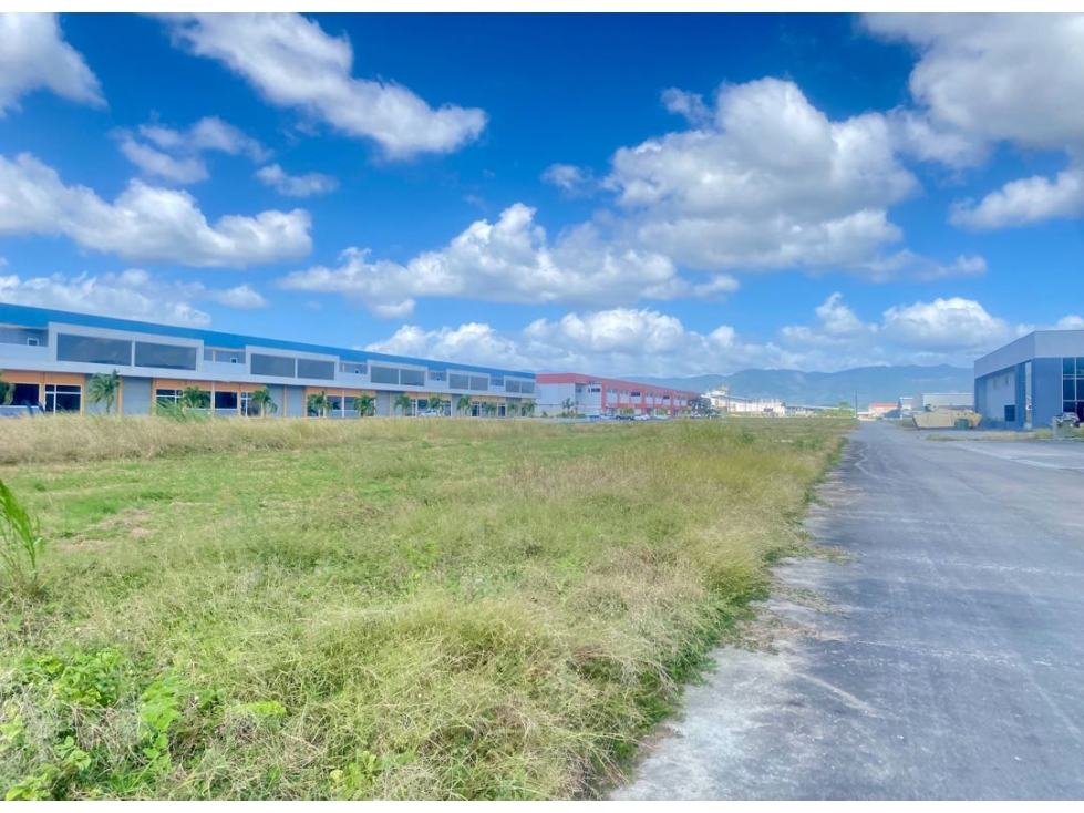 VENDO LOTES DE TERRENO 87.962 m2 - PARQUE INDUSTRIAL DE LAS AMÉRICAS - 6