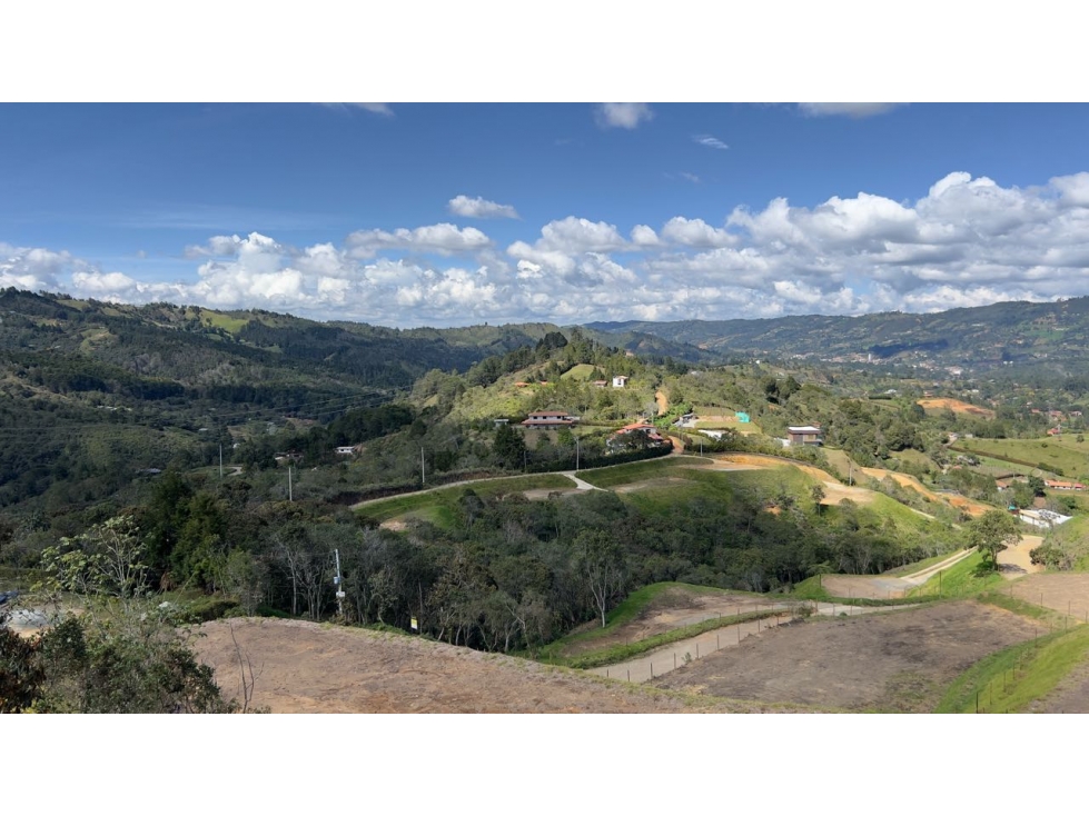 VENDO LOTES EN ALTOS DEL MANANTIAL A 5 MIN DEL AEROPUERTO JMC RIONEGRO — foto 3