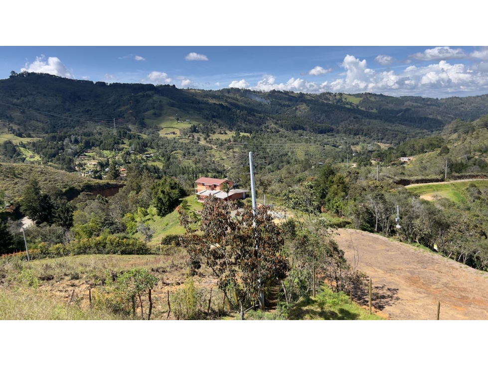 VENDO LOTES EN ALTOS DEL MANANTIAL A 5 MIN DEL AEROPUERTO JMC RIONEGRO — foto 4