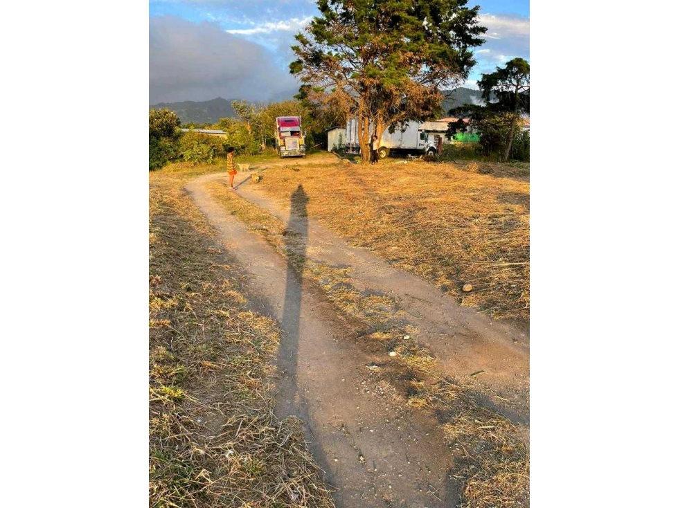 VENDO LOTE.TITULADO De 970mts.EN.VOLCAN. - 2