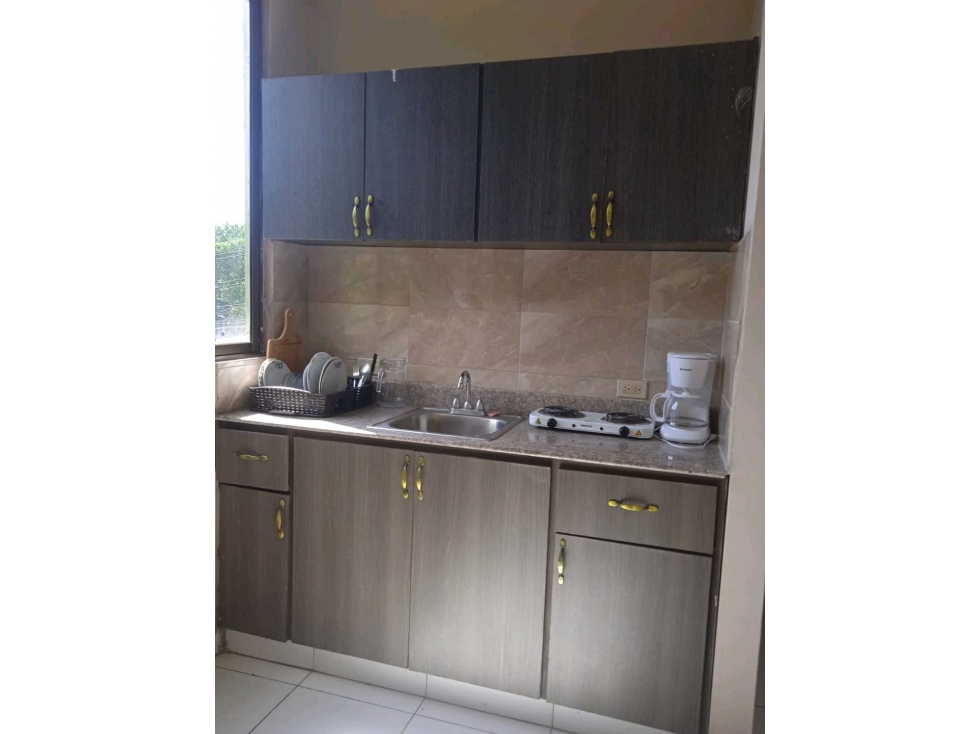 VENDO APARTAHOTEL 3 ESTRELLAS ZONA COMERCIAL PENONOMÉ COCLÉ - 6