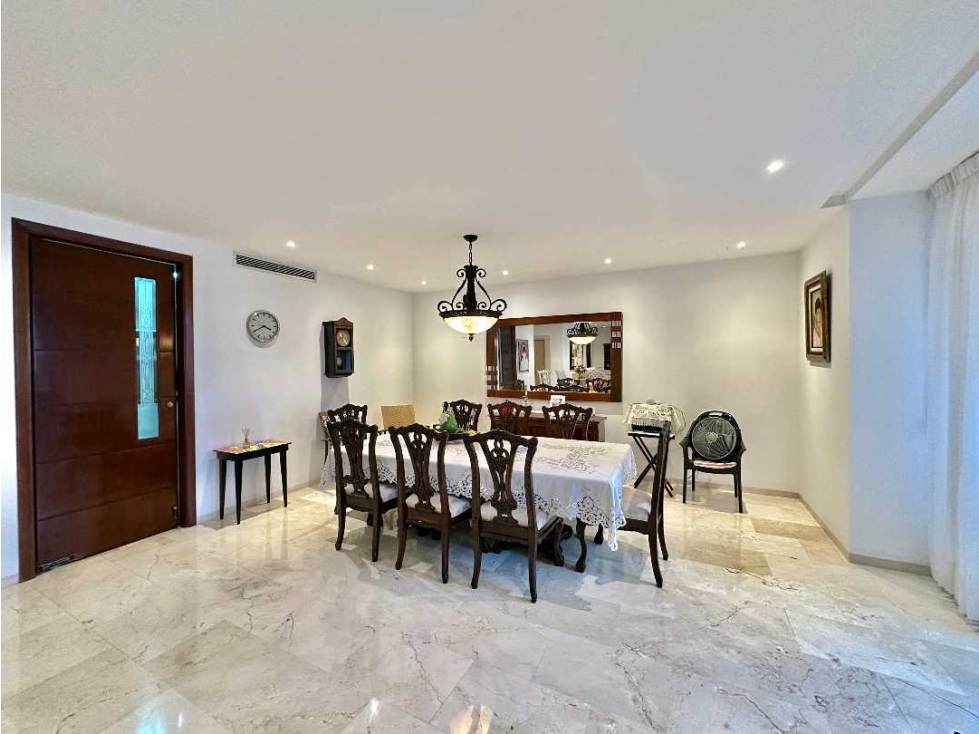 VENTA DE APARTAMENTO LUJOSO EN EL GOLF — foto 3
