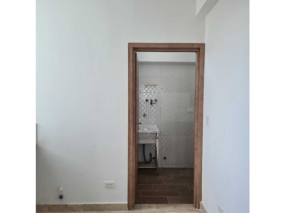 VENDO LUJOSO APARTAMENTO EN PH DYNASTY EN BELLA VISTA — foto 2