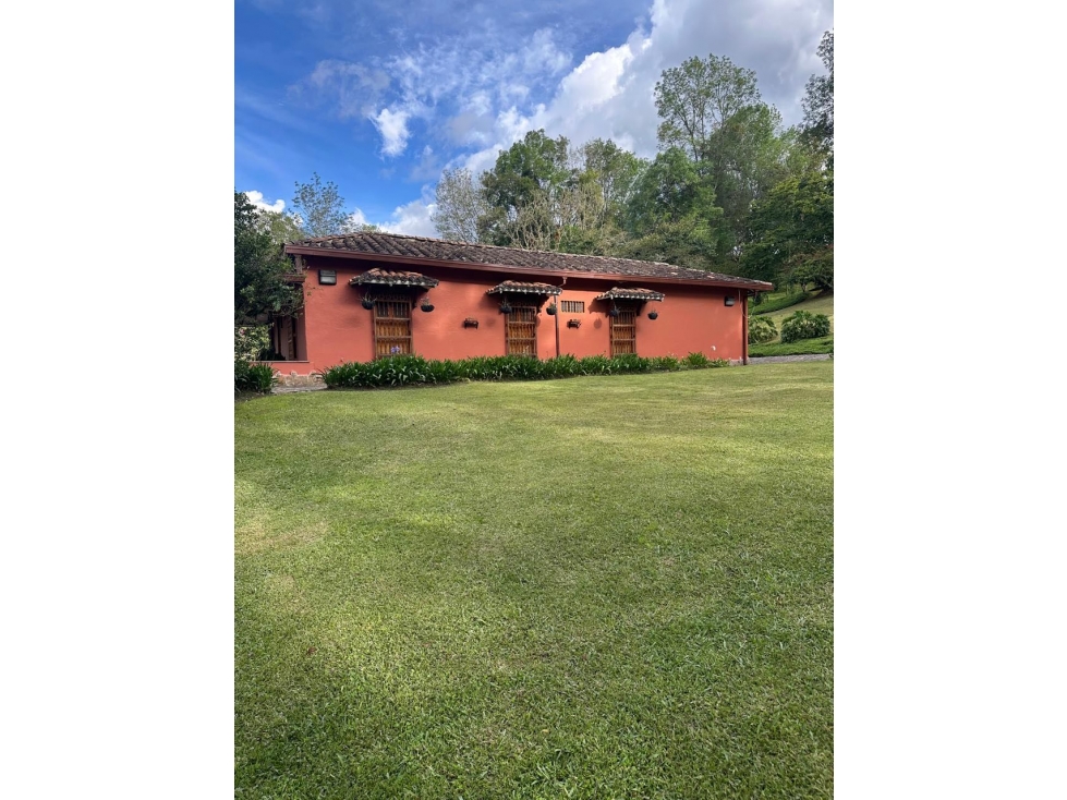 VENDO MARAVILLOSA FINCA EN LA CEJA-ANTIOQUIA