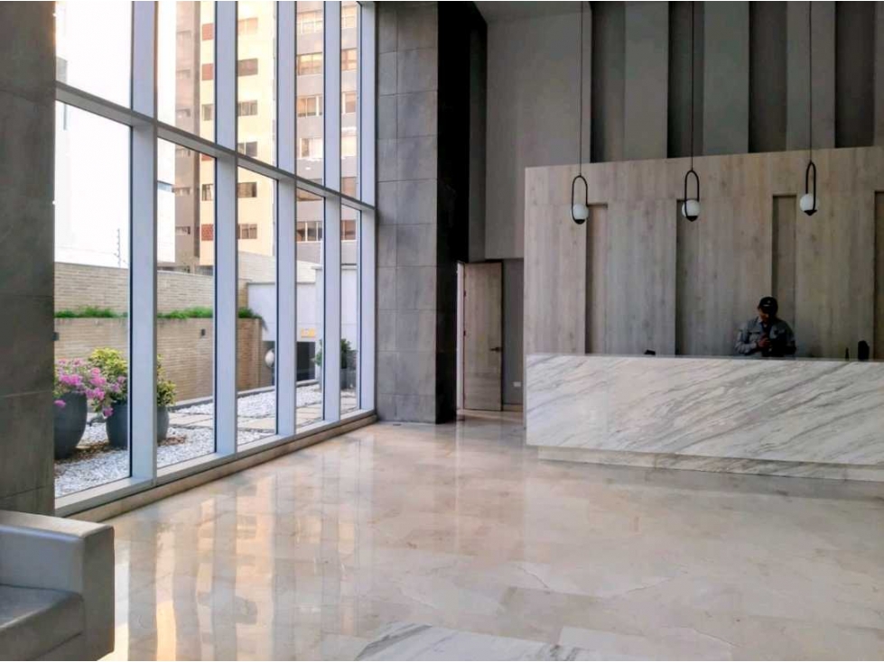 VENDO MODERNO APARTAMENTO ALTO PRADO
