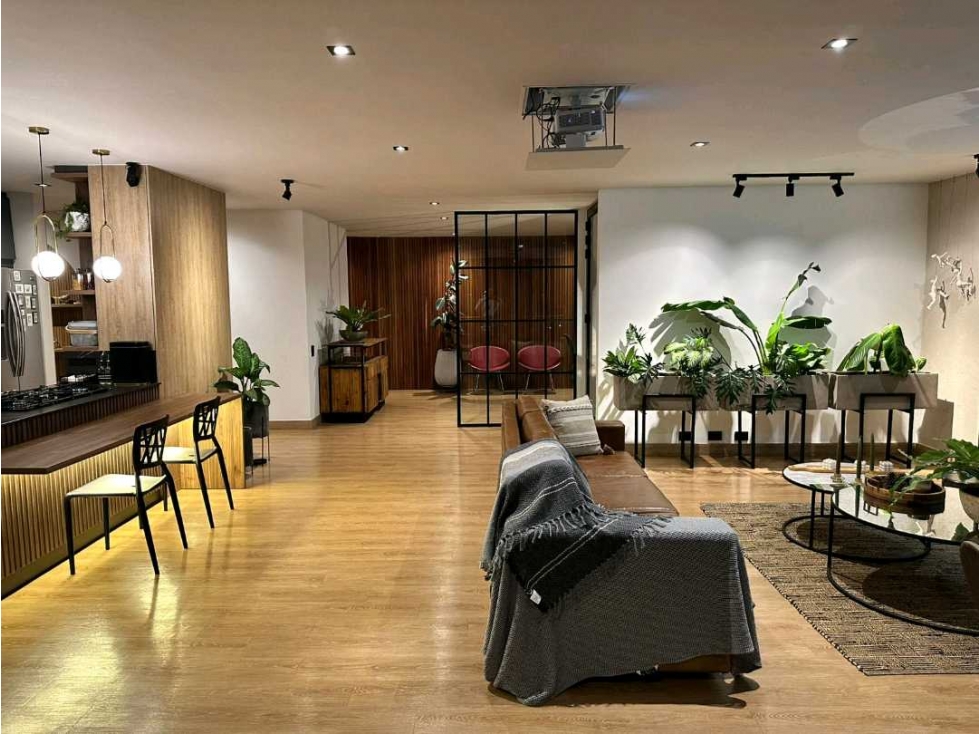 Vendo moderno apartamento en el poblado