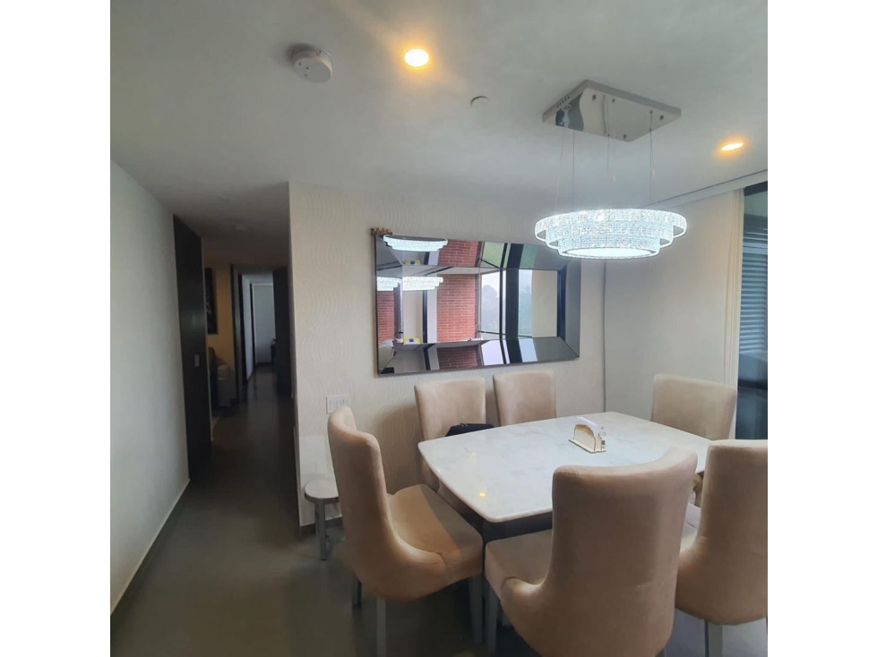 VENDO MODERNO APTO EN ENVIGADO CON VISTA A LA MONTAÑA — foto 5