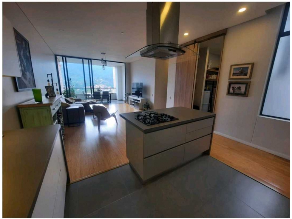 VENDO MODERNO PENTHOUSE DUPLEX ESPECTACULAR VISTA A LA CIUDAD ENVIGADO — foto 4