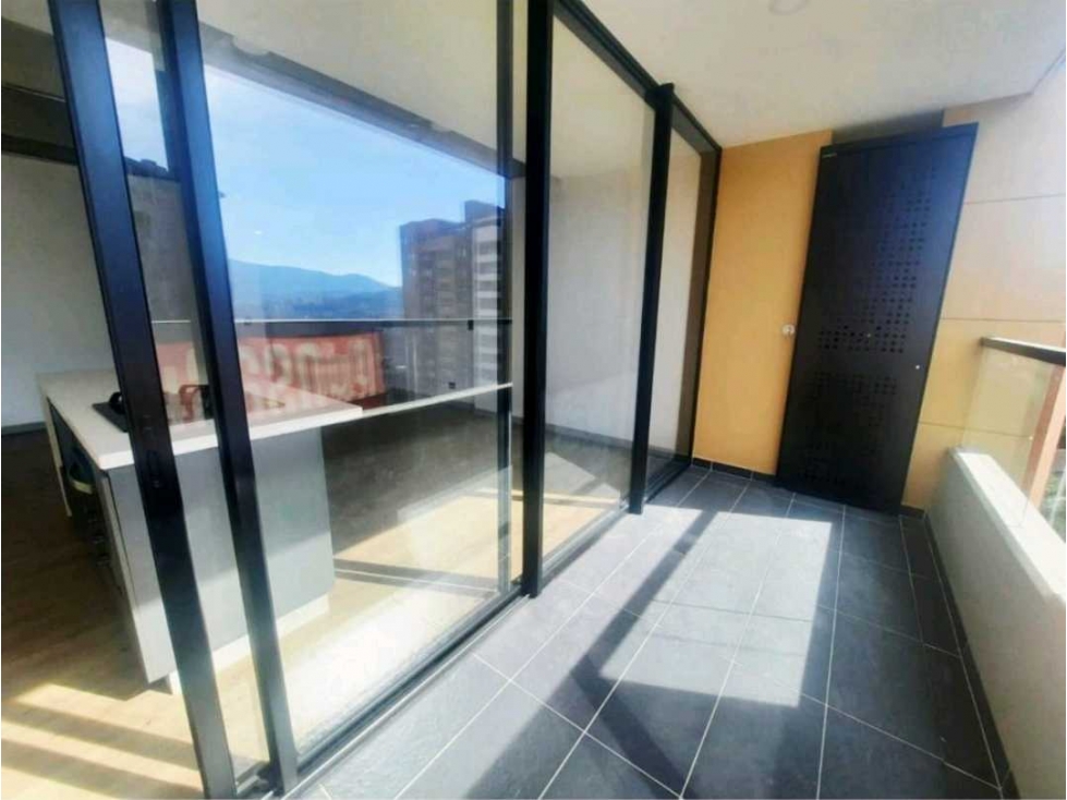 VENDO NUEVO Y MODERNO APARTAMENTO EN ENVIGADO LOMA DE LOS MESA