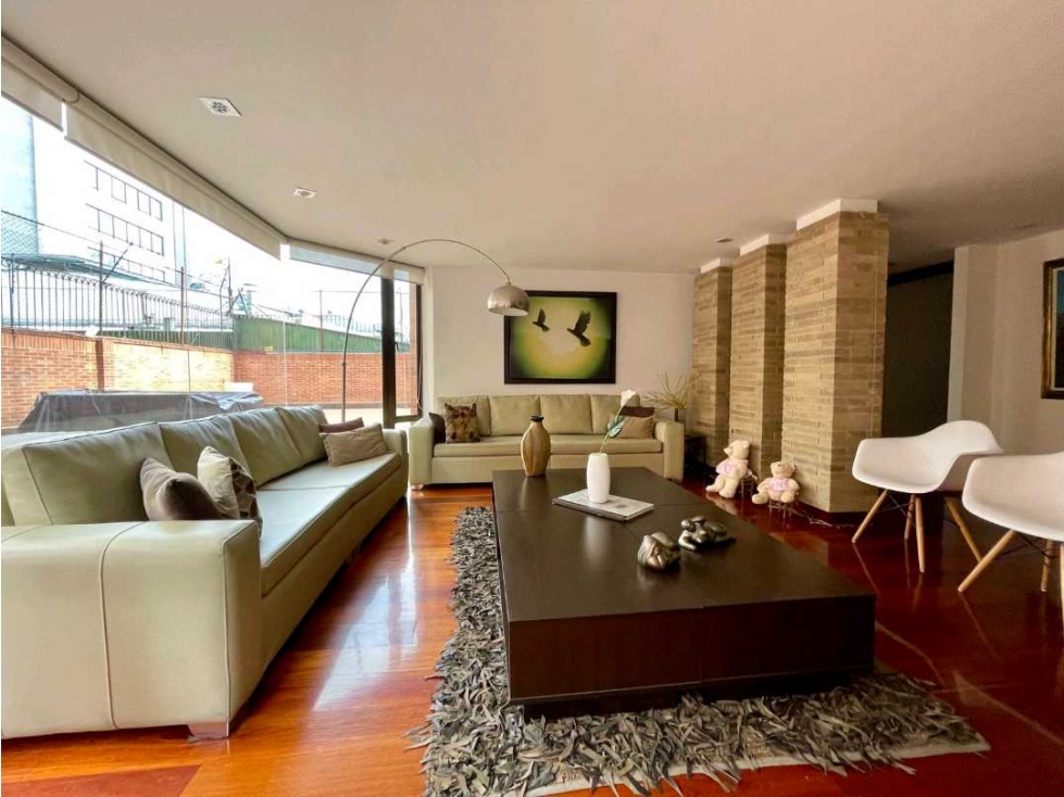 ARRIENDO APTO EN LA CAROLINA