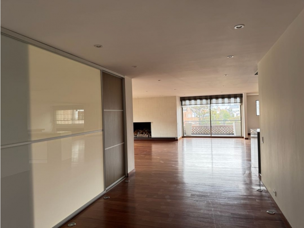 Vendo o Arriendo apto en La Cabrera — foto 3