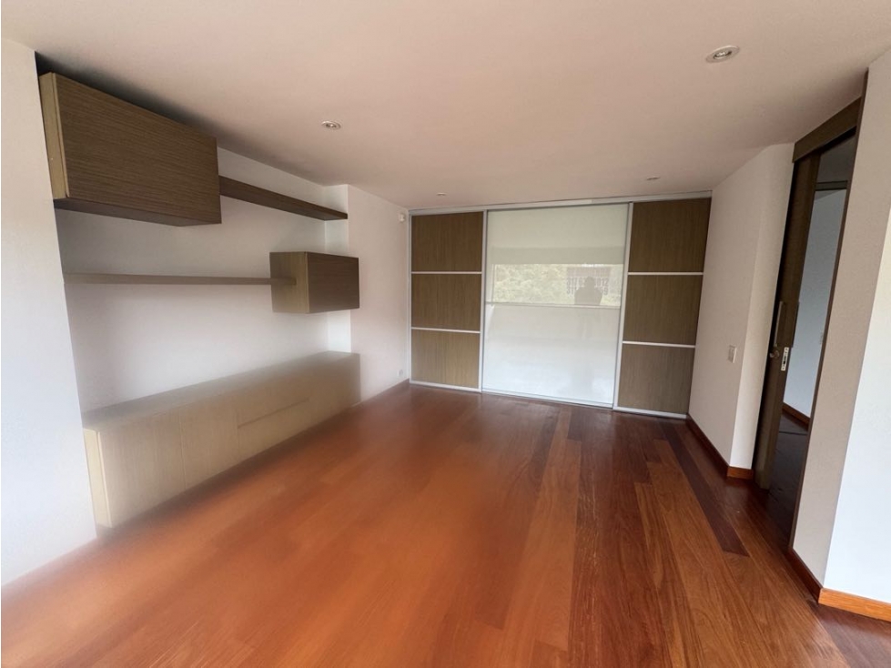 Vendo o Arriendo apto en La Cabrera — foto 4
