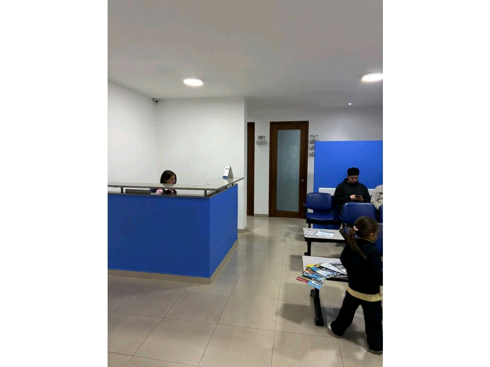 VENDO o ARRIENDO CONSULTORIO MÉDICO