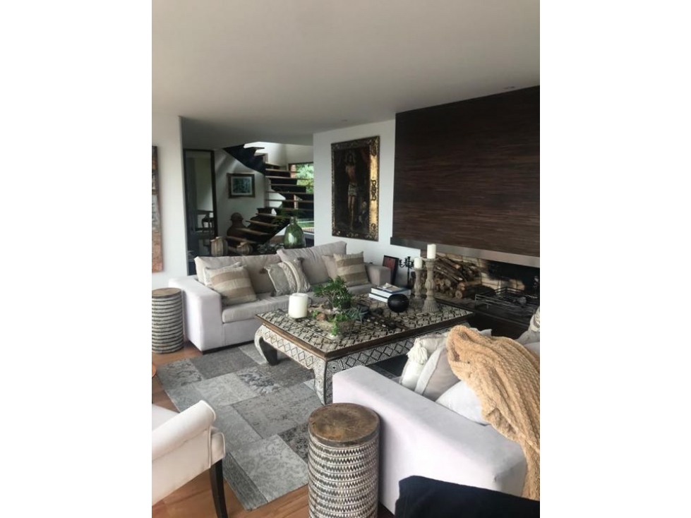 ARRIENDO EXCELENTE APARTAMENTO. TERRAZA SANTA ANA ORIE
