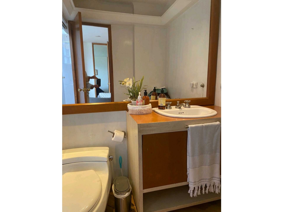 VENDO PARA INVERSIONISTA FABULOSO APTO DÚPLEX EN ROSALES — foto 2