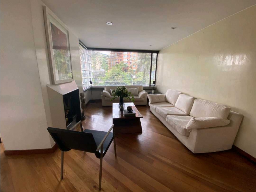 VENDO PARA INVERSIONISTA FABULOSO APTO DÚPLEX EN ROSALES — foto 4
