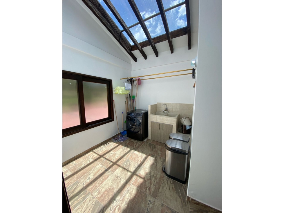 VENDO O ARRIENDO HERMOSA CASA UBICADA EN SAN ANTONIO DE PEREIRA — foto 4