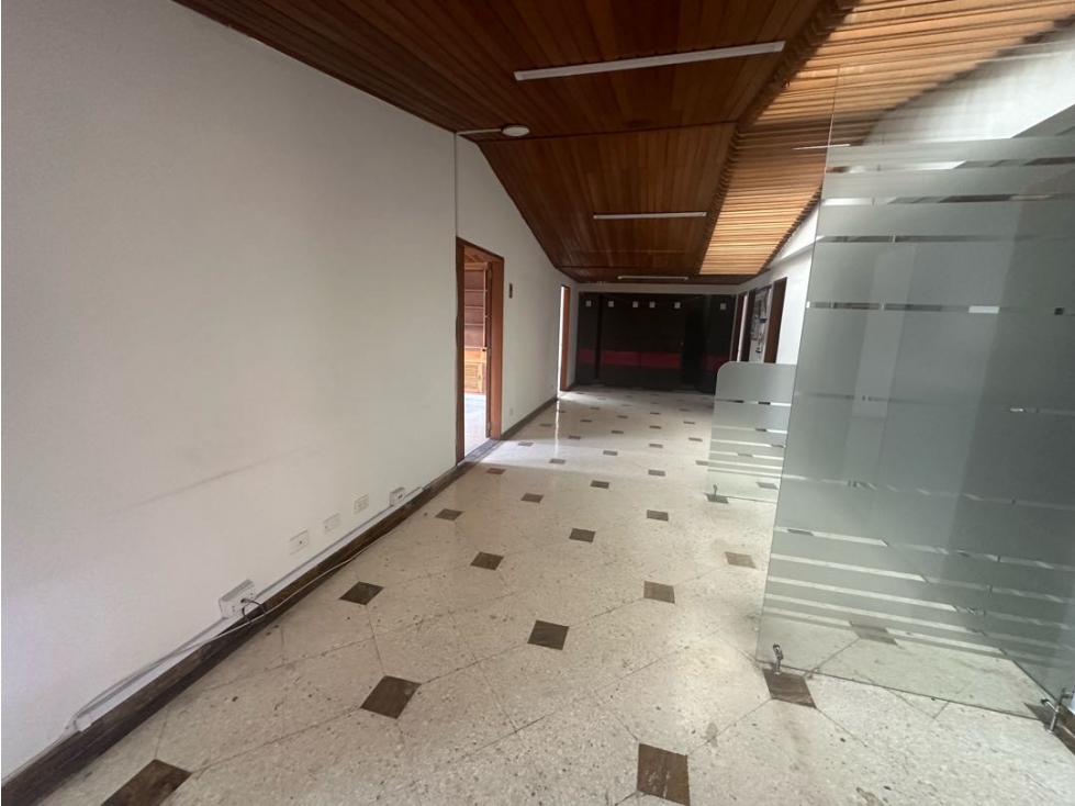 VENDO o ARRIENDO HERMOSA OFICINA EN EL PARQUE DE LA 93.CHICO..P — foto 5