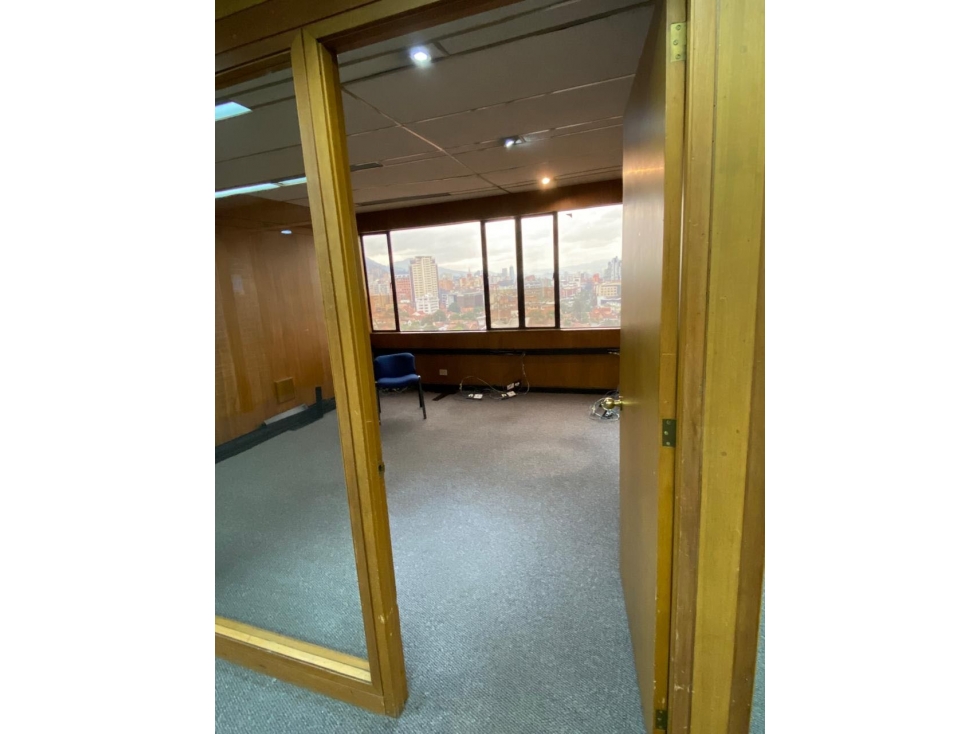 VENDO O ARRIENDO OFI 490M2 SÚPER UBICACIÓN CLL 72/9 PISO 10 — foto 5