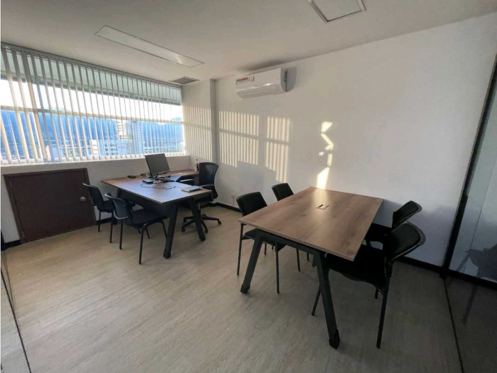 VENDO OFICINA EN EL POBLADO — foto 6