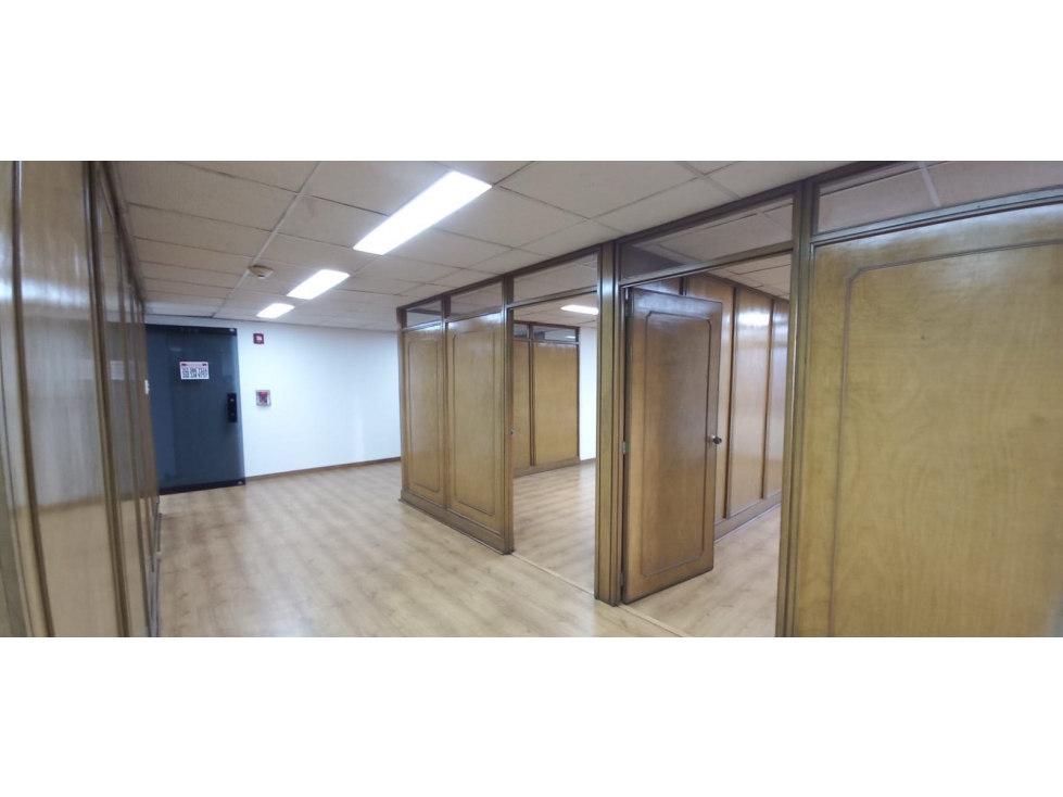 VENDO O ARRIENDO OFICINA CON UNA VISTA HERMOSA EN SAN MARTIN-BOGOTA — foto 2