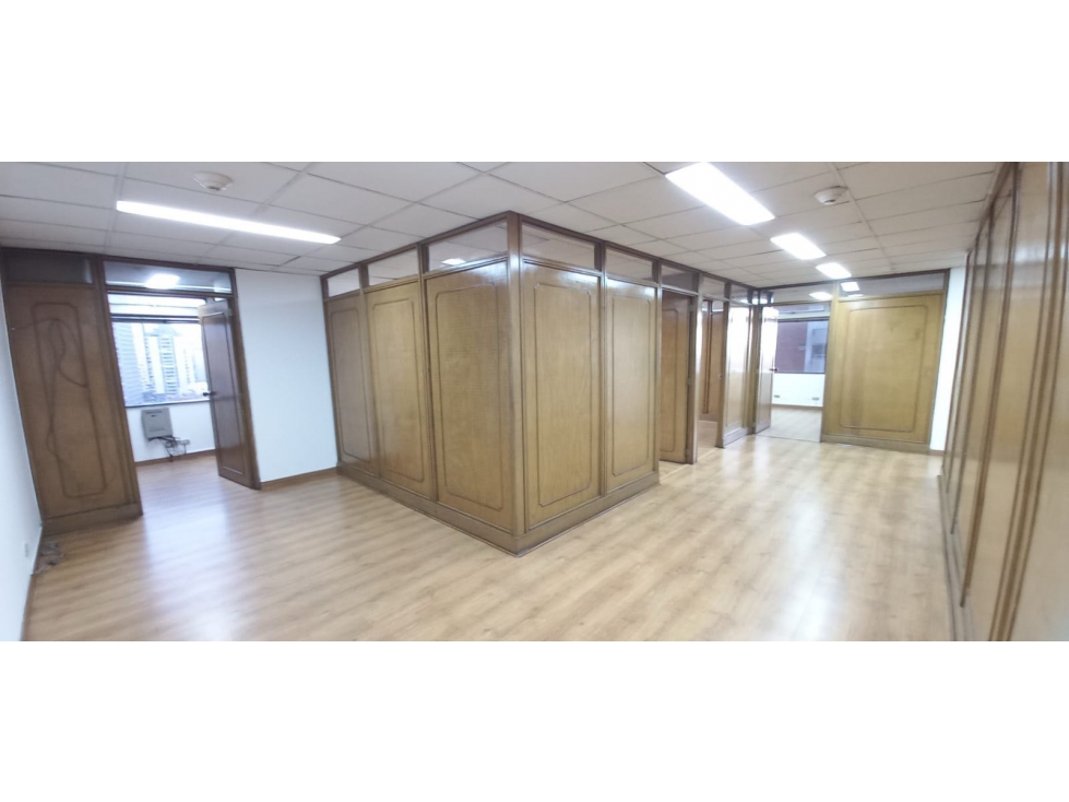VENDO O ARRIENDO OFICINA CON UNA VISTA HERMOSA EN SAN MARTIN-BOGOTA — foto 3