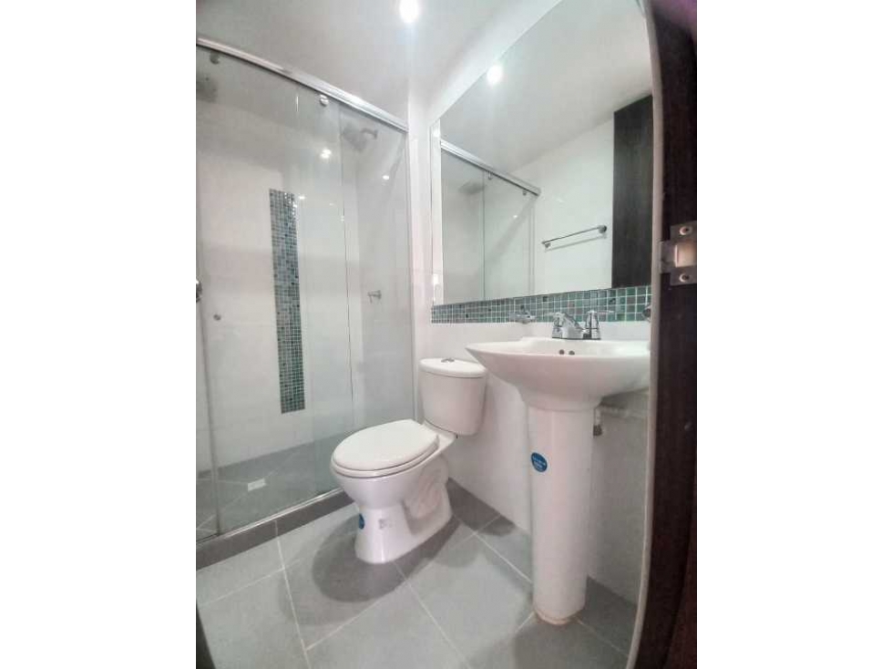 Vendo o permuto apartamento en conjunto Torres de La Pradera Villavic — foto 3