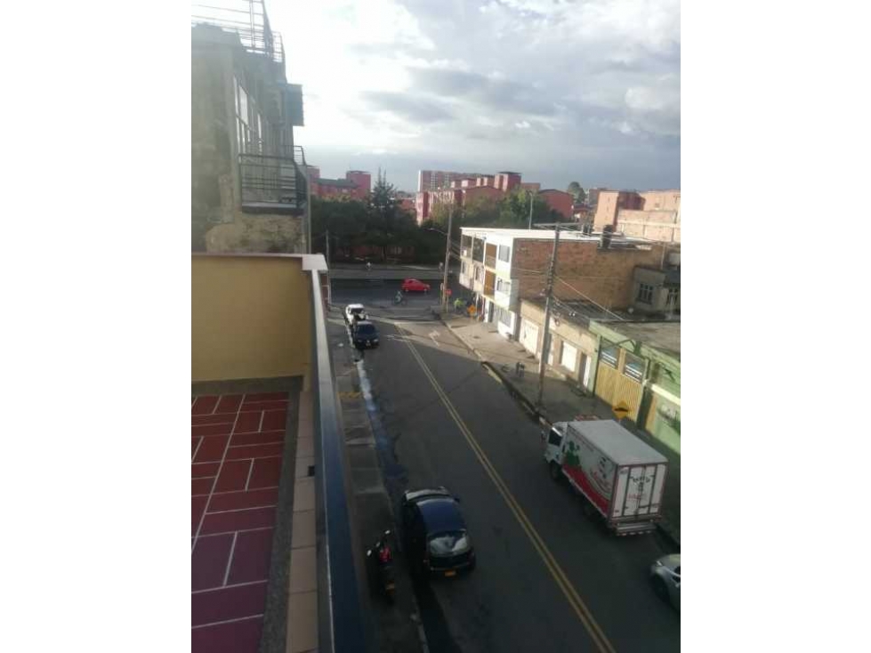 VENPERMUTA APARTAMENTO DUPLEX EN ENGATIVA LA GRANJA EXCELENTE — foto 5