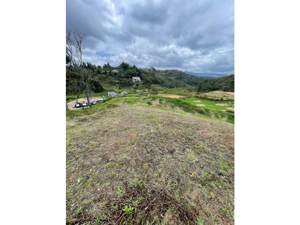 VENDO O PERMUTO LOTE LA MOSQUITA GUARNE — foto 4