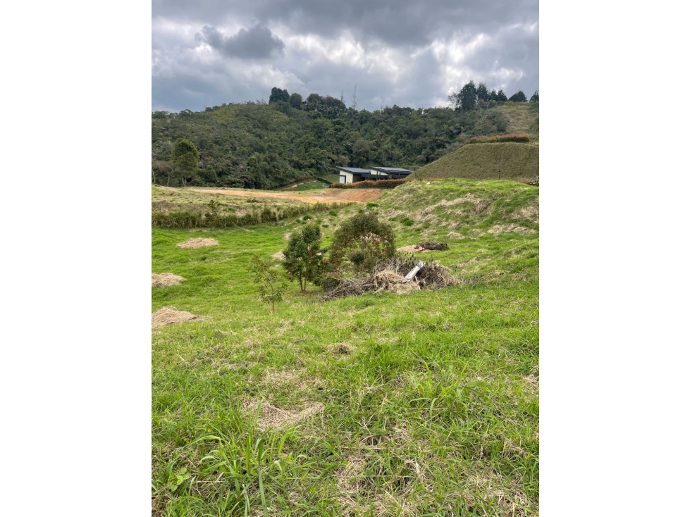 VENDO O PERMUTO LOTE LA MOSQUITA GUARNE — foto 6