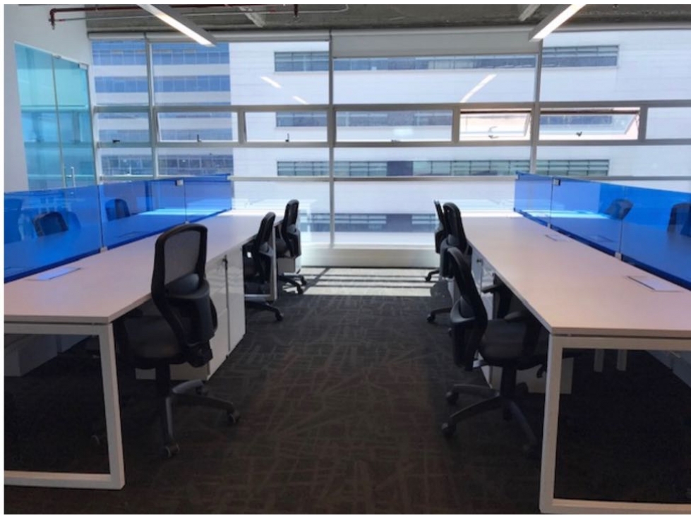 Vendo oficina AAA en Chicó Navarra, avenida principal 190 m2. - 4
